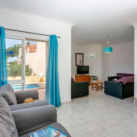 Paulena Villa Vilamoura